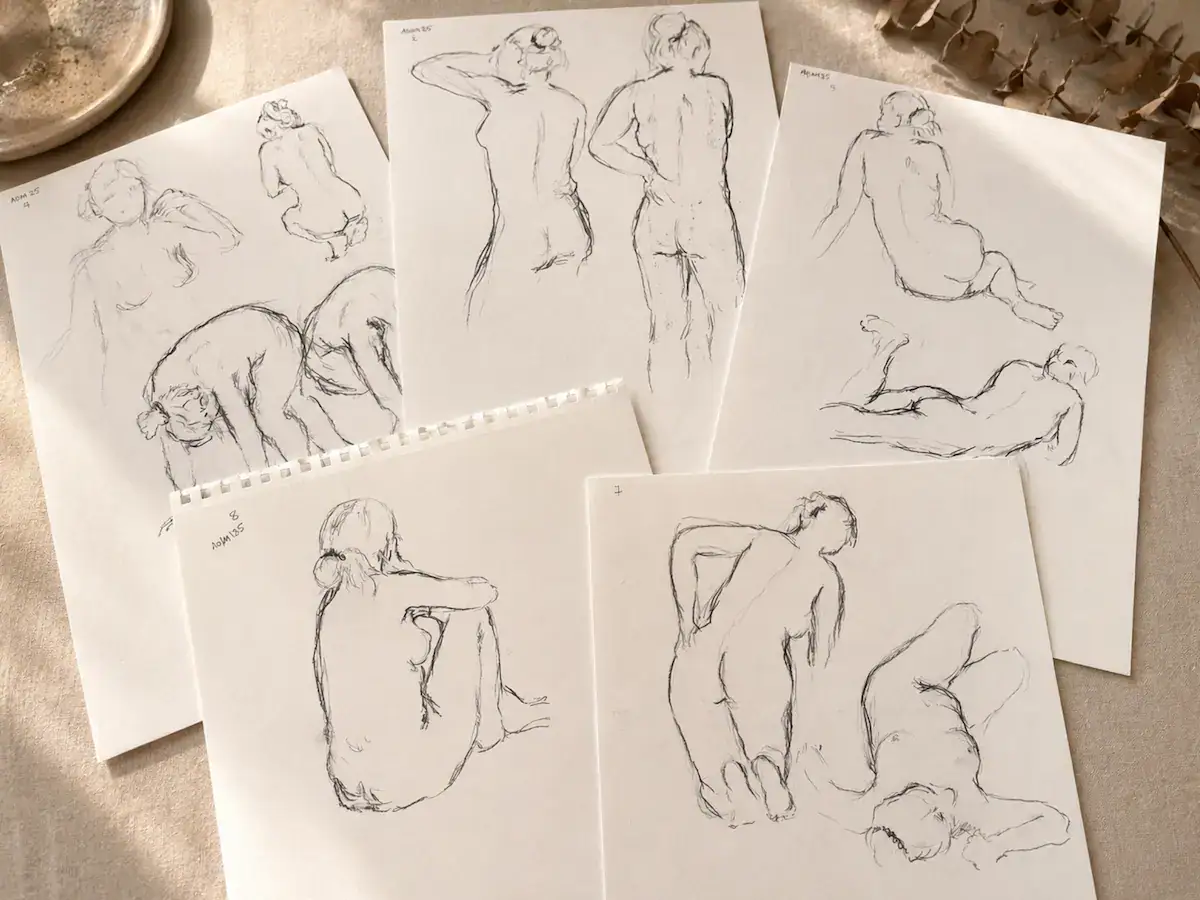 Croquis de nus féminins réalisés au trait — Marie-Noëlle Tessier